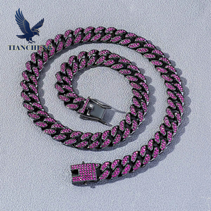 Collana a Catena Cubana con Diamanti Stile Hip Hop Europeo e Americano, Catena Dorata Esagerata per Moda Rap e Fotografia di Strada - Product Image 5