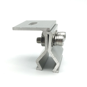 Pince de fixation solaire en aluminium pour toiture en acier ondulé avec traitement de surface par sablage - Product Image 1
