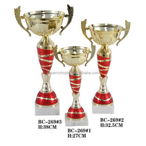 Trophées de cricket en métal personnalisés de haute qualité Champion Cup Vainqueur Médailles et plaques de qualité Phoenix Brand Durable Gold & Silver - Product Image 1