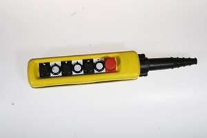 Nút dừng khẩn cấp XAC-A6913 iehc + 6 nút điện tử hai tốc độ IP54 500V điều khiển từ xa Mặt dây chuyền Cần Cẩu Điều khiển từ xa - Product Image 5