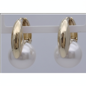 ตุ้มหูทรงเรขาคณิตทันสมัยของผู้หญิงเครื่องประดับทองเหลืองคุณภาพสูงชุบทองเพทายดีไซน์สามเหลี่ยมสำหรับงานปาร์ตี้ - Product Image 1