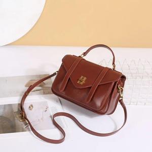 Sacs à main AndoBag pour femmes, en cuir de vache véritable, style rétro européen et américain, sac bandoulière, sac à main décontracté pour femmes, 88820 - Product Image 4
