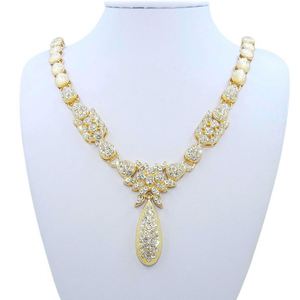 Europa Estados Unidos Conjunto de novia de alta calidad Directo de fábrica Collar de diamantes chapado en oro Pendientes de gota de agua Aleación hecha principalmente - Product Image 2