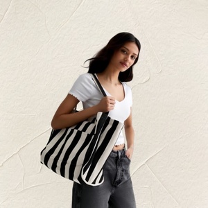 Customizes Unisex Open Shoulder Cross Body <b>Handbag</b> Soft Embroidery Chains Cotton Eco-Friendly Recycled Material Two Straps - Product Image 4