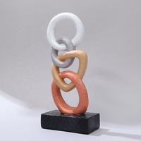 Statue en résine Art Déco de luxe, sculpture d'art moderne, ornement géométrique doré, effet patiné antique pour salon et bureau