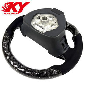 พวงมาลัยรถแข่งแบบสปอร์ต LED RPM ทำจากคาร์บอนไฟเบอร์และหนัง  แบบสั่งทำพิเศษสำหรับ Chevrolet Camaro SS ZL1 Corvette C7 Z06 ZR1 - Product Image 3