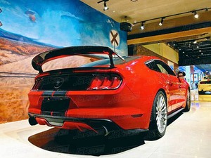 SPOILER posteriore in fibra di carbonio stile SARD per 2015 2018 FORD MUSTANG - Product Image 3
