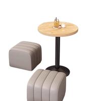 Ensemble table et chaises en bois sans dossier, style nordique/luxe moderne, pour salon de thé et café commercial