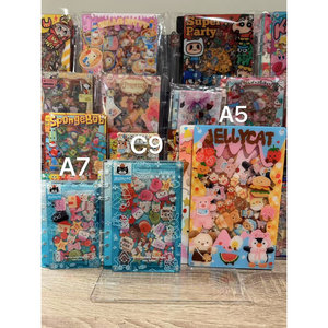 Cuaderno Acrílico con Diseño de Sanrio Party - Product Image 4