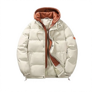 Veste matelassée personnalisée en gros pour hommes, manteau d'hiver isolé pour l'extérieur avec tissu de qualité supérieure et coupe confortable OEM - Product Image 1