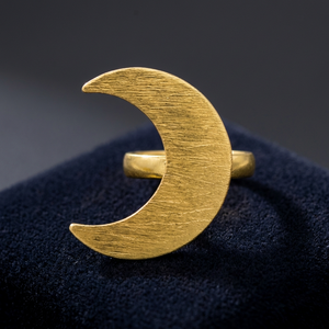 Anillo Romántico Vintage, Anillo de Latón Chapado en Oro, con Incrustaciones Lisas en Forma de Luna, Joyería Elegante para Regalo - Product Image 1