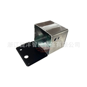 Armoire d'équipement sur mesure en acier au carbone, pièces en tôle de 1,5 mm, traitement de pliage, Zhejiang - Product Image 3