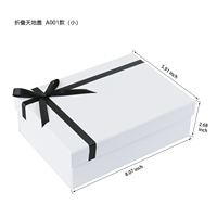 Échantillon gratuit Grande boîte en carton A6 de luxe pour vêtements Ensembles de bijoux pliables Impression de gaufrage par revêtement UV de ruban pliable