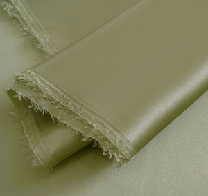 Tissu en satin de crêpe de soie pure 100% personnalisé en couleur, 16 mm, 114 de large, soie de mûrier pure - Product Image 2
