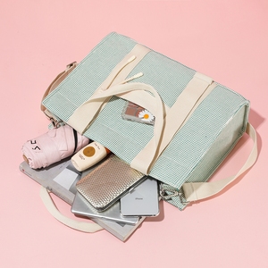 Tùy Chỉnh Thiết Kế Dây Kéo Thêm Lớn Không Thấm Nước <span class=keywords><strong>Tote</strong></span> Túi Với Thiết Kế Mới Cho Phụ Nữ Mùa Hè Thời Trang Vai Túi Xách - Product Image 6