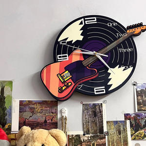 거실 장식을위한 베스 필름 디자인과 패션 창조적 인 복고풍 축구 비닐 기록 벽시계 - Product Image 2