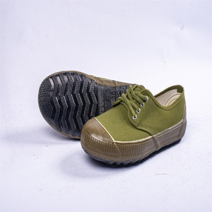 Scarpe di tela con suola in gomma cinese - Product Image 3