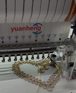 Machine à broder plate à grande vitesse Yuanheng pour broderie mixte chenille et cordon, pour vêtements et t-shirts, avec dispositif DAHAO <span class=keywords><strong>OLH</strong></span> entièrement original - Product Image 3