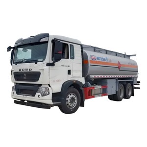Camion-citerne HOWO TX 6x4 20000L pour le transport de carburant, de diesel inflammable et de marchandises dangereuses - Product Image 1
