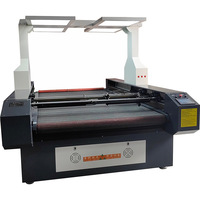 Machine de découpe laser asynchrone à double tête à double faisceau pour impression numérique par caméra grand format pour tissu d'habillement