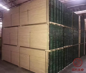 Fabricants Vente Chaude Bois LVL de Haute Qualité en Aulne 90x35 90x45 Traité H2-S pour Structures de Construction - Product Image 1