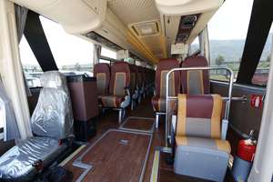 Autocar de luxe diesel Gold.<span class=keywords><strong>en</strong></span> Dragon 73 places à vendre – Double différentiel pour transport longue distance / voyage - Product Image 5