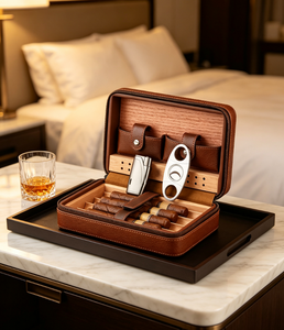 Humidor de Cigarros de Cedro Personalizable de Lujo con Control de Temperatura, Estuche de Viaje de Cuero, Caja de Almacenamiento Portátil Impermeable - Product Image 1
