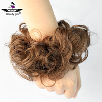 Chouchous élastiques bouclés et salissants bon marché, queue de cheval en cheveux humains, extensions de chignon de couleur claire