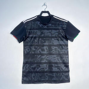 <span class=keywords><strong>Camiseta</strong></span> <span class=keywords><strong>de</strong></span> Fútbol Retro Estilo Vintage <span class=keywords><strong>2019</strong></span> <span class=keywords><strong>de</strong></span> Manga Corta, Tejido Cálido y Transpirable para Verano y Otoño, Técnica <span class=keywords><strong>de</strong></span> Corte Automatizado - Product Image 1