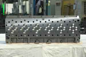 Ensemble de culasse à came simple Pièces de moteur d'excavatrice Nouvelle culasse Ensemble de pièces de rechange pour moteur Isx15 - Product Image 2