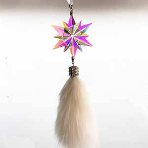 Nouvelle conception de flocon de neige en cristal et plumes pour décoration suspendue de voiture - Product Image 1