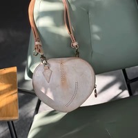 Tas Selempang Kulit Asli Bentuk Hati Buatan Tangan Rantai Tas Kulit Sapi Vintage Misty Wax Jahitan Tangan Retro Fashion Crossbody