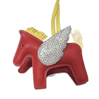 Porte-clés cheval Porte-clés animal Pendentif breloque Bling Rhinestone Wing Flying Horse Bag Charm