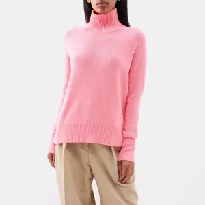 批发定制彩色长袖袖口和下摆罗纹高领宽松粉色针织女式羊毛衫