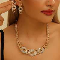 Parures de bijoux fantaisie, bijoux hip-hop exagérés, collier géométrique rétro court incrusté de diamants CCB