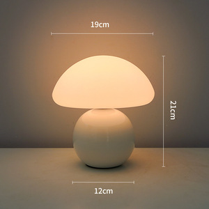 Lámpara de Mesa LED de Cerámica con Forma de Hongo YONGZE, Funciona con USB, Diseño Moderno y Sencillo, Control Táctil, Luz Nocturna para Dormitorio, Sala de Estar - Product Image 6