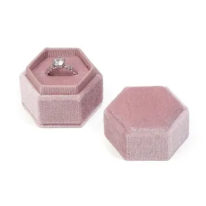 Csmd mq 100 टुकड़े चीनी निर्माता थोक बिक्री गहने पैकेजिंग लक्जरी कॉर्डुरो हेक्सागोन गुलाबी मखमल गहने बॉक्स