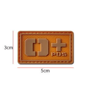 Patch en caoutchouc souple 3D PVC avec logo groupe sanguin pour vêtements et casques, résistant à la boue - Product Image 3