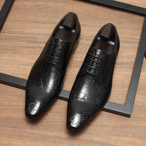 รองเท้าผู้ชายสไตล์อังกฤษ หนังวัวแท้ แบบ Brogues เย็บแบบ Goodyear หัวเหลี่ยม ย้อนยุค ทำมือ น้ำหนักเบา ระบายอากาศได้ดี กันลื่น รองเท้าลำลอง - Product Image 2