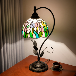 Lámpara de Escritorio Minimalista con Tulipanes de Vidrio de Colores, Linda Lámpara de Mesa para Niñas, Moderna Lámpara de Lectura para Dormitorio, Regalo Creativo - Product Image 4
