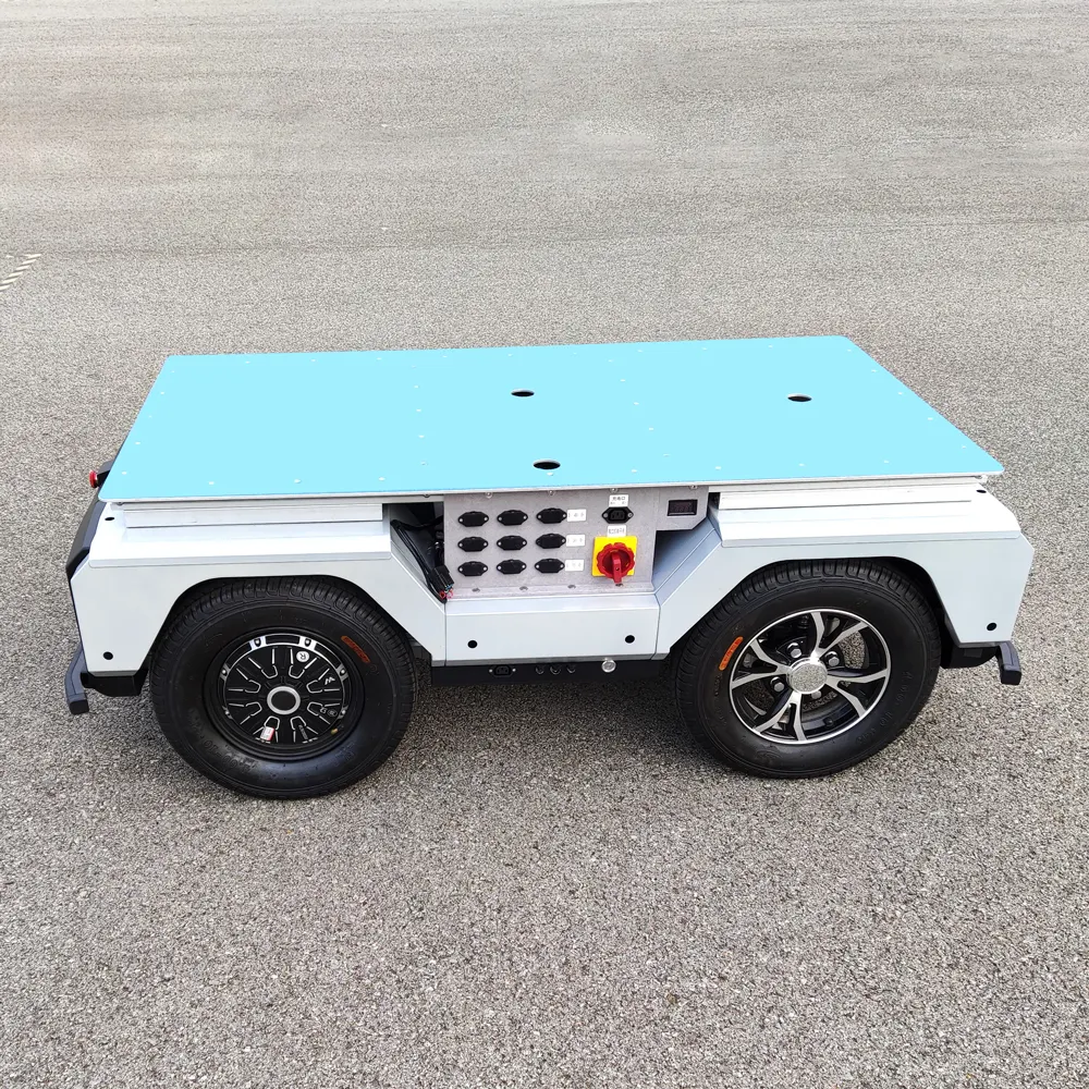 UGV-16สมาร์ทกลางแจ้ง Driverless ส่งอาหารหุ่นยนต์ Unmanned UGV สำหรับโลจิสติกและหยอดเหรียญยานพาหนะ
