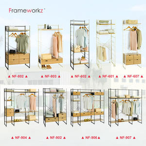 Expositor de Ropa y Zapatos de Madera y Metal para Tienda, Perchero de Pie para Boutique - Product Image 2