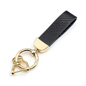 Porte-clés de <span class=keywords><strong>voiture</strong></span> haut de gamme - Porte-clés en métal texturé en fibre de carbone tendance avec logo - Cadeau personnalisé très demandé - Product Image 2