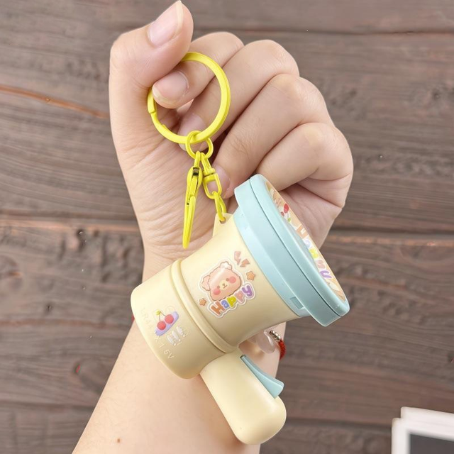 Wholesale Cartoon Mini Recording Megaphone Keychain Handheld Loudspeaker Toy Kids Backpack Pendant Sound Toy