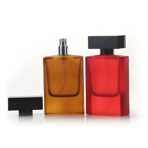 2021 venta al por mayor del fabricante de lujo de encargo de tapa negra Spray 50ml rojo y ámbar botella de Perfume de vidrio cuadrado