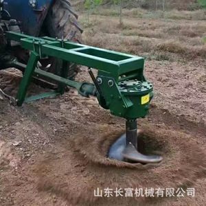 Taladro de barrena montado en mini tractor Shandong Changfu para plantar árboles y perforar postes - Product Image 4