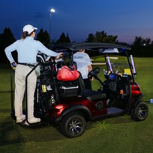 <span class=keywords><strong>Chariots</strong></span> <span class=keywords><strong>de</strong></span> <span class=keywords><strong>Golf</strong></span> Électriques Biplaces Haut <span class=keywords><strong>de</strong></span> Gamme avec Pneus <span class=keywords><strong>de</strong></span> 12/14 Pouces, Tension <span class=keywords><strong>de</strong></span> Batterie 48V, Personnalisation et Éclairage d'Ambiance - Product Image 2