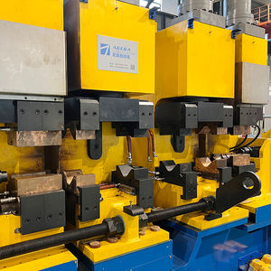 Équipement automatique de soudage d'essieu d'autobus de remorque à grande section - Product Image 3