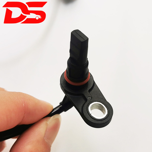 ABS 휠 속도 센서 89545-0K240 89546-0K240 To-yo-ta <span class=keywords><strong>Hilux</strong></span> Revo 4WD - Product Image 5