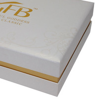 Emballage de vêtements en papier kraft rigide écologique, boîte pour t-shirt, logo personnalisé, feuille d'or, biodégradable, recyclable